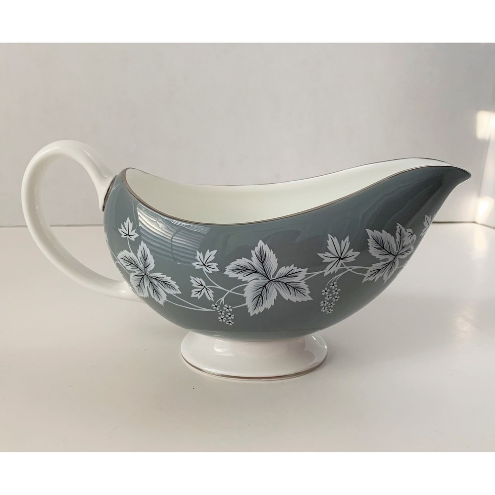 Wedgwood MOSELLE Gray Grey Bone China Gravy Boat